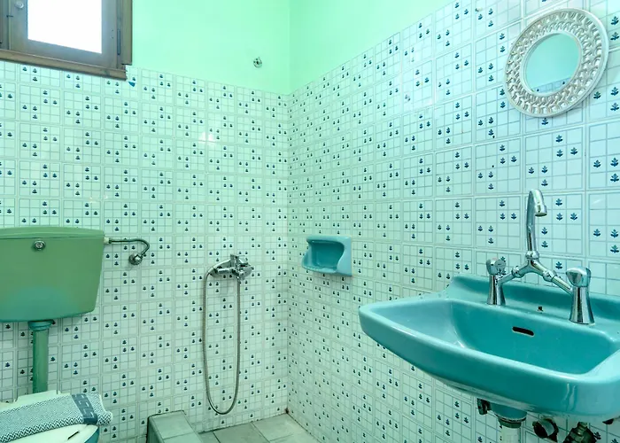 Old Boat Double 4 Никиана