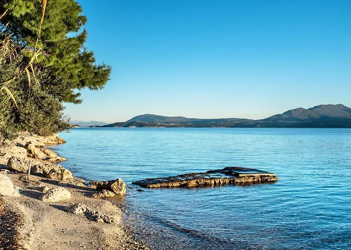 Old Boat Double 4 Апартаменты Никиана